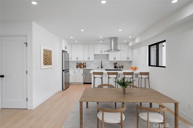 1334 9th Street 2, Santa Monica, CA 90401