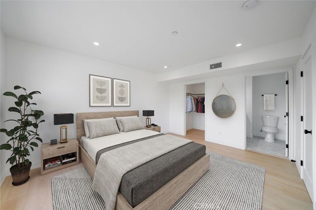 1334 9th Street 2, Santa Monica, CA 90401