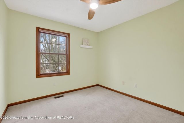 2460 Sanibel Hollow, Holt, MI 48842