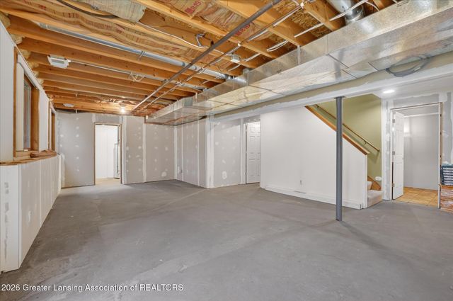 2460 Sanibel Hollow, Holt, MI 48842