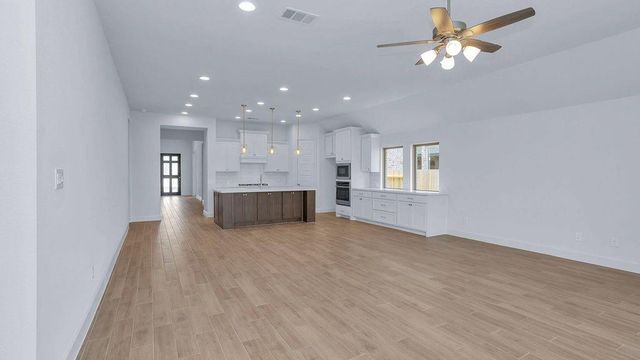 1151 Beals Creek Street, Conroe, TX 77304