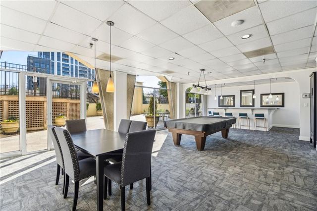 2479 Peachtree NE Road 1512, Atlanta, GA 30305