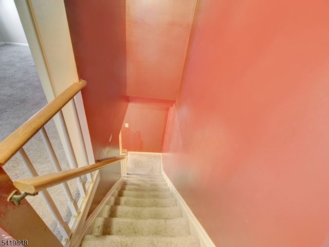824 N Stiles St, Linden City, NJ 07036