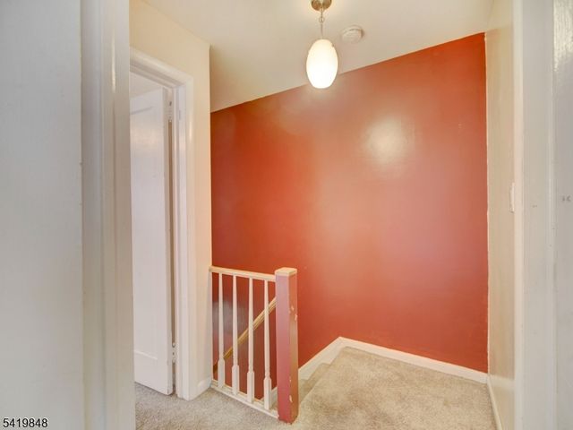 824 N Stiles St, Linden City, NJ 07036