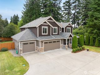 3831 19th Avenue NE, Olympia, WA 98506