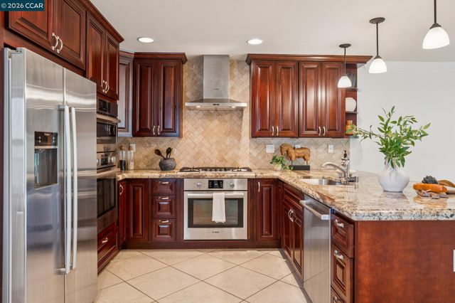 199 Rosario Ct, San Ramon, CA 94583