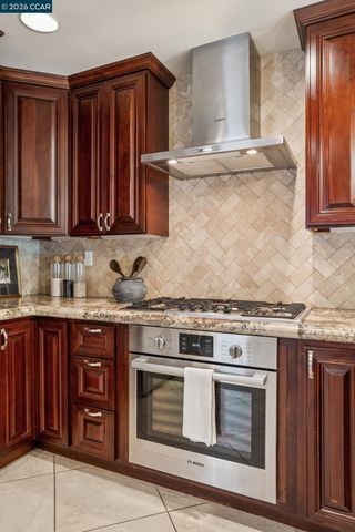 199 Rosario Ct, San Ramon, CA 94583