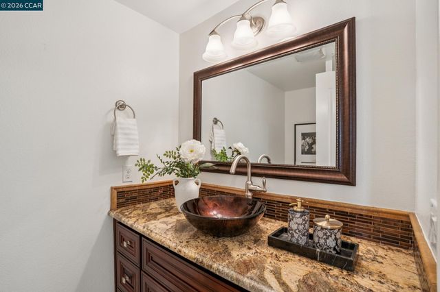 199 Rosario Ct, San Ramon, CA 94583