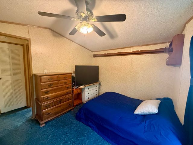 90 Merriam Hill Rd Apt 2, Greenville, NH 03048