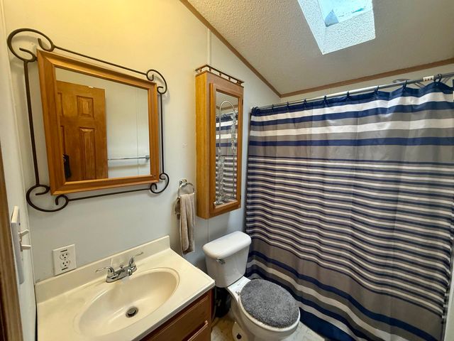 90 Merriam Hill Rd Apt 2, Greenville, NH 03048