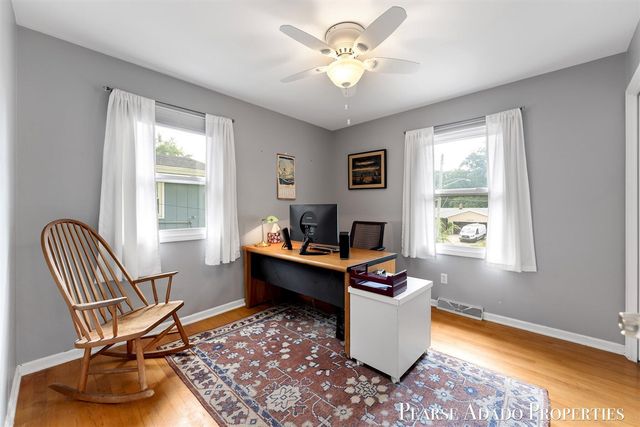 5822 Burgis Avenue, Grand Rapids, MI 49508