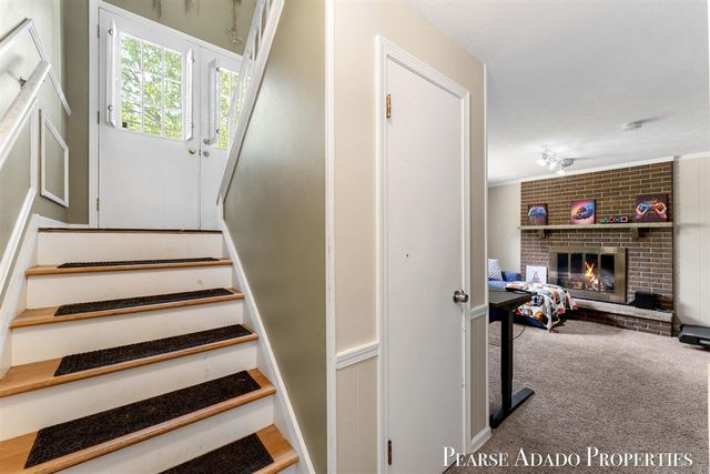 5822 Burgis Avenue, Grand Rapids, MI 49508