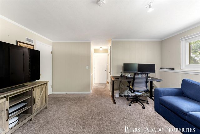5822 Burgis Avenue, Grand Rapids, MI 49508