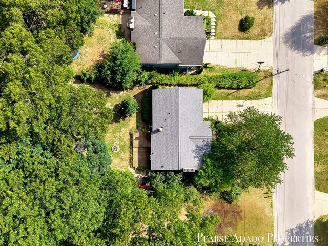 5822 Burgis Avenue, Grand Rapids, MI 49508