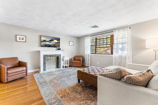 68 Taft St, Milford, MA 01757