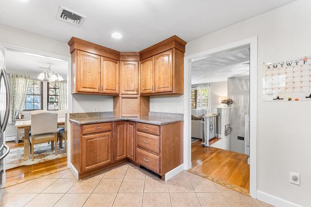 68 Taft St, Milford, MA 01757
