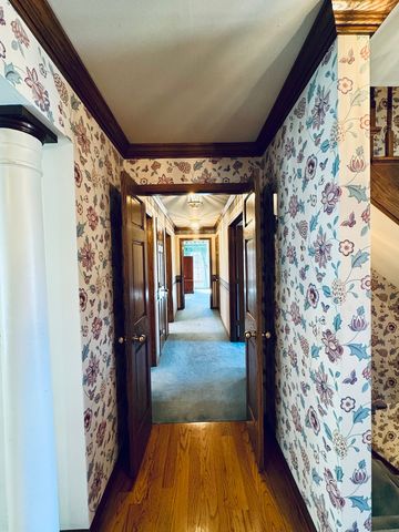 83 Oak Creek Drive, Yorkville, IL 60560