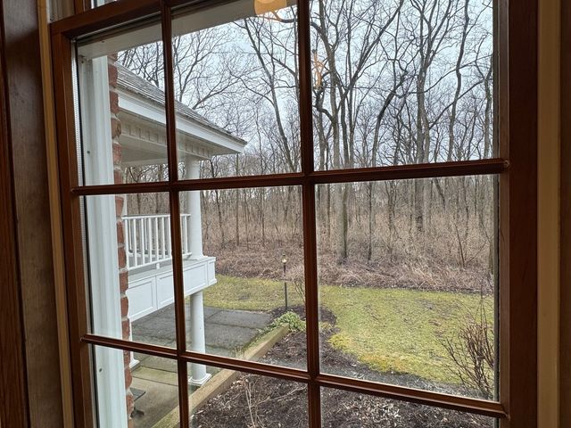 83 Oak Creek Drive, Yorkville, IL 60560