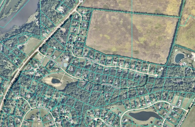 83 Oak Creek Drive, Yorkville, IL 60560