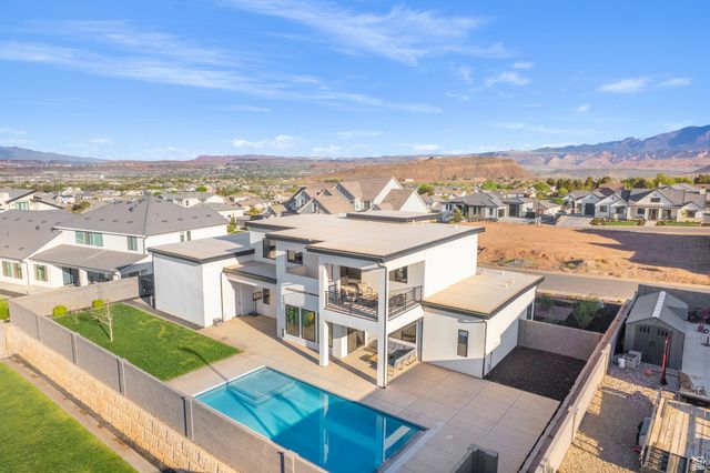 1034 E RUSTED CREEK CIR, Washington, UT 84780