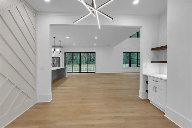 2865 Echelon Court, Snellville, GA 30039
