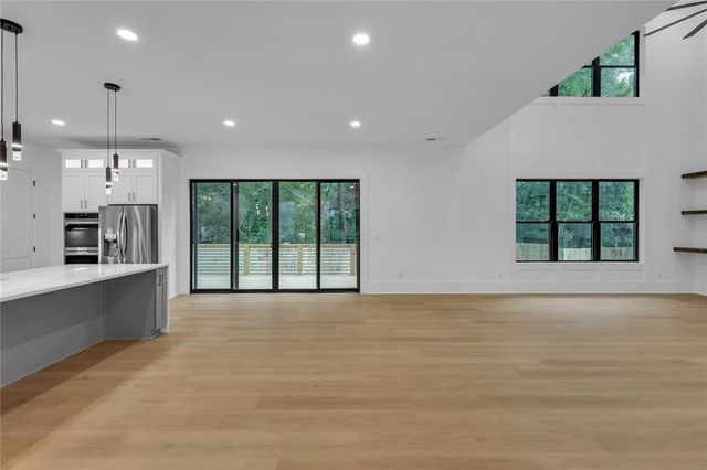 2865 Echelon Court, Snellville, GA 30039