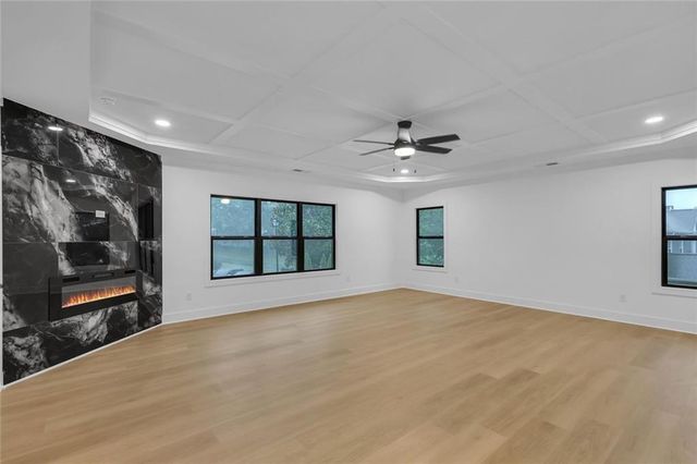 2865 Echelon Court, Snellville, GA 30039