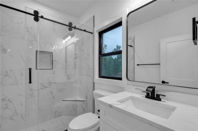 2865 Echelon Court, Snellville, GA 30039