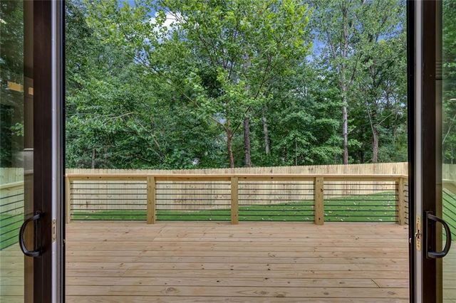 2865 Echelon Court, Snellville, GA 30039