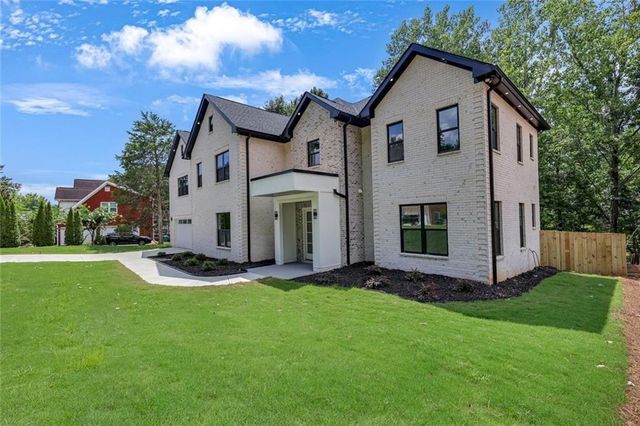 2865 Echelon Court, Snellville, GA 30039