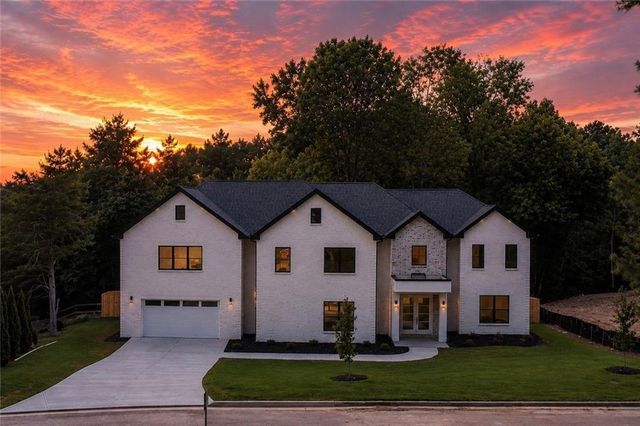 2865 Echelon Court, Snellville, GA 30039