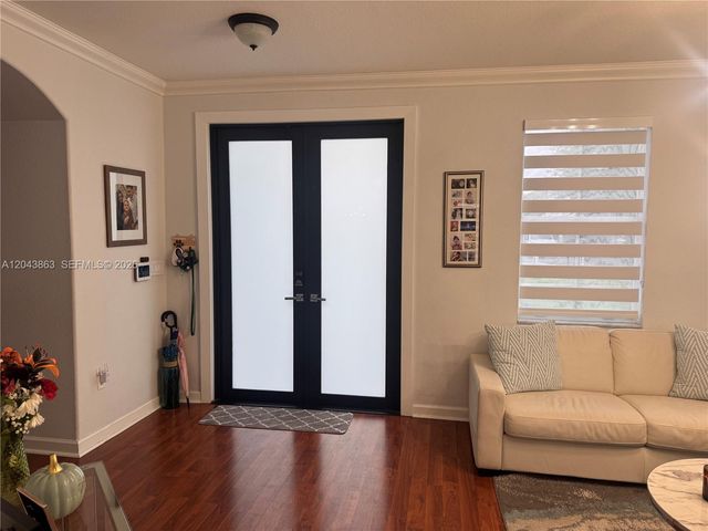 15376 SW 13th Terrace, Miami, FL 33194