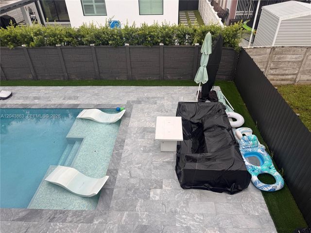 15376 SW 13th Terrace, Miami, FL 33194