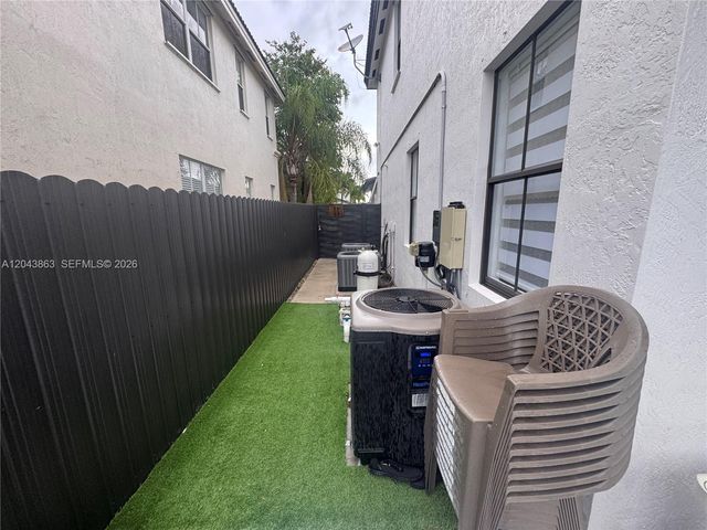 15376 SW 13th Terrace, Miami, FL 33194