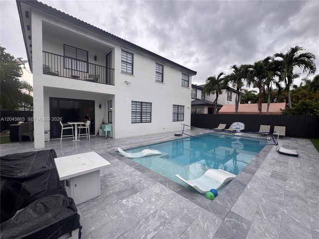 15376 SW 13th Terrace, Miami, FL 33194