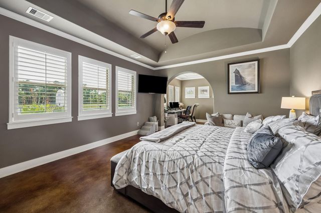 18515 Duke Lake Drive, Spring, TX 77388
