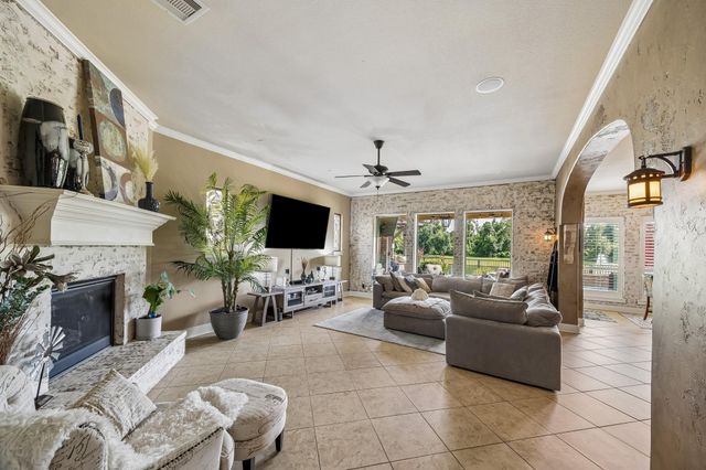 18515 Duke Lake Drive, Spring, TX 77388