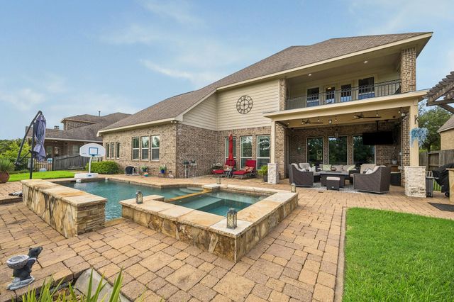18515 Duke Lake Drive, Spring, TX 77388
