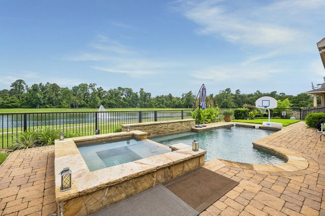 18515 Duke Lake Drive, Spring, TX 77388