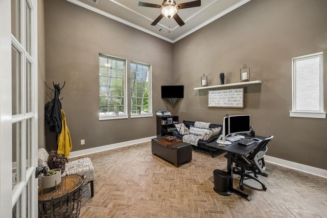 18515 Duke Lake Drive, Spring, TX 77388