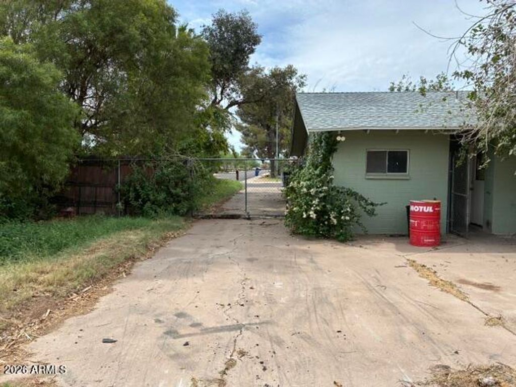 1514 E DANA Avenue, Mesa, AZ 85204 — photo 4