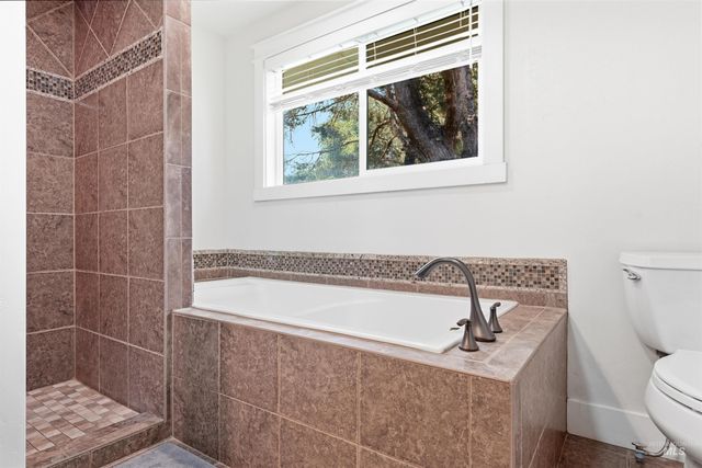 23650 Freezeout Rd, Caldwell, ID 83607