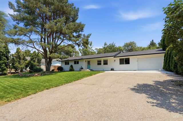 23650 Freezeout Rd, Caldwell, ID 83607
