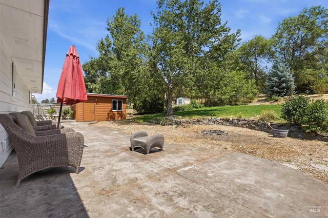 23650 Freezeout Rd, Caldwell, ID 83607