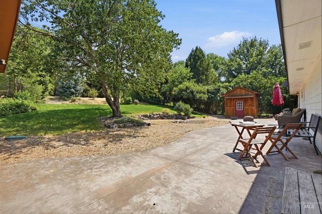 23650 Freezeout Rd, Caldwell, ID 83607
