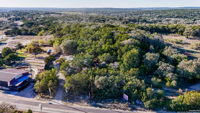 3075 River, New Braunfels, TX 78132