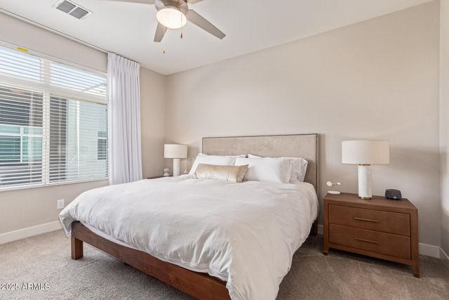 1717 E MORTEN Avenue 12, Phoenix, AZ 85020