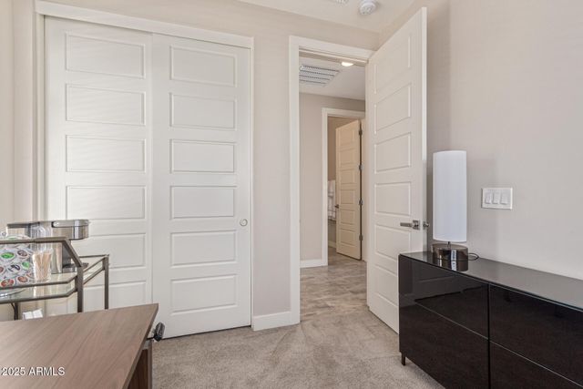 1717 E MORTEN Avenue 12, Phoenix, AZ 85020