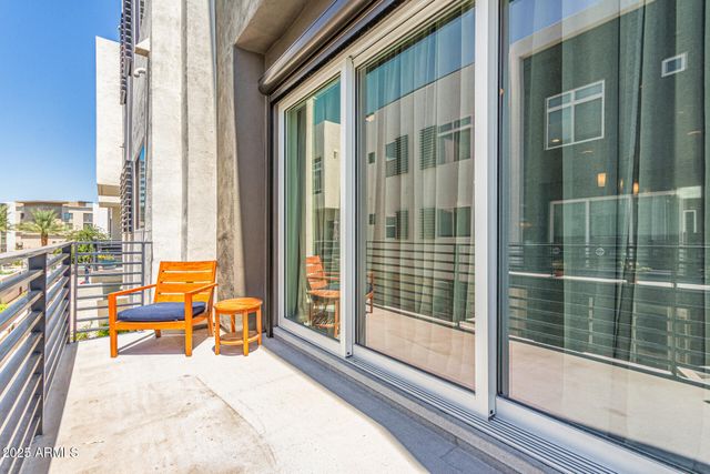 1717 E MORTEN Avenue 12, Phoenix, AZ 85020