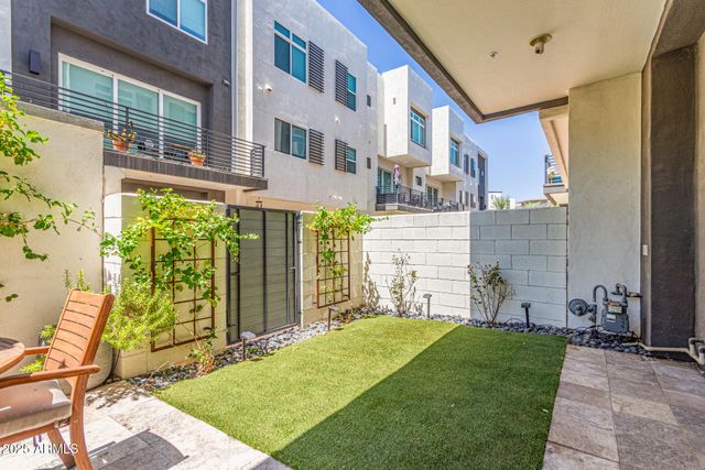 1717 E MORTEN Avenue 12, Phoenix, AZ 85020